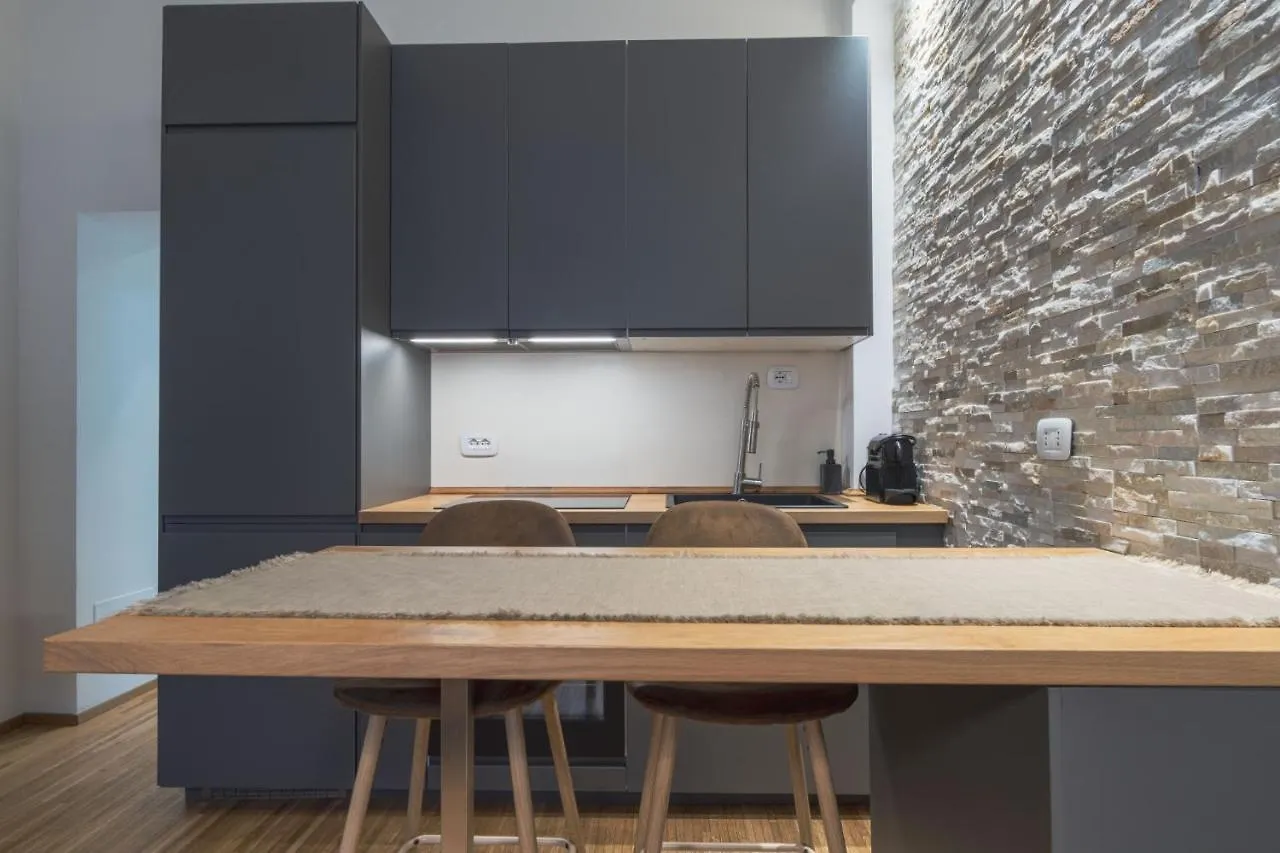 Easylife - Appartamento Elegante E Moderno In Zona Garibaldi Mediolan
